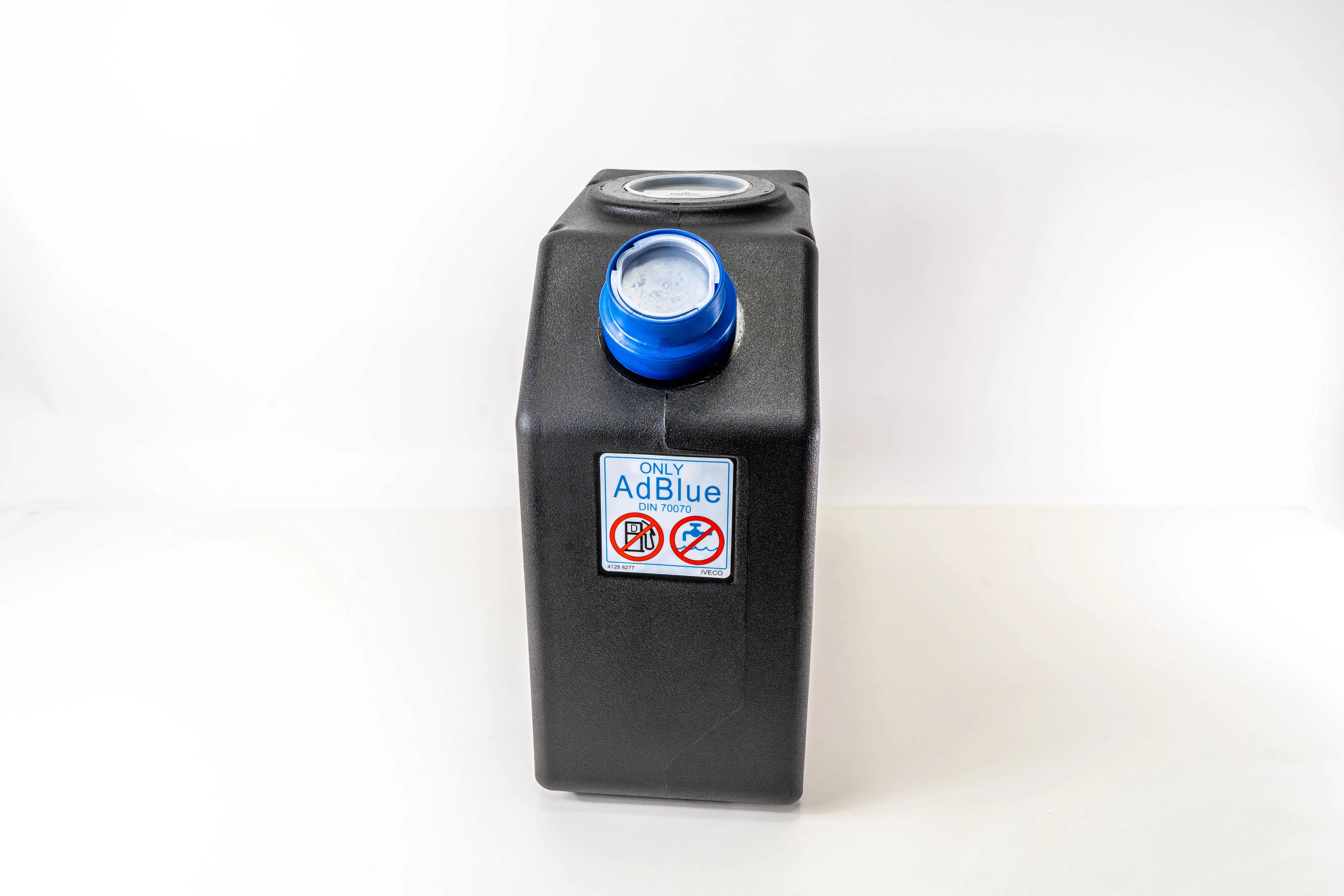 Adblue tank IVECO Stralis / Tector